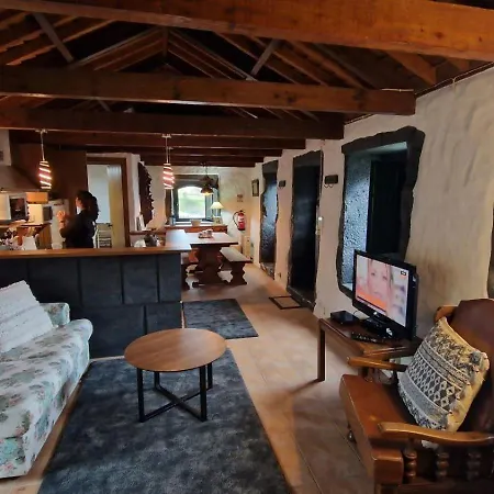 Casa Da By Pontanegraazores * Serreta