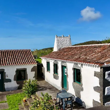 Holiday home Casa Da By Pontanegraazores Serreta