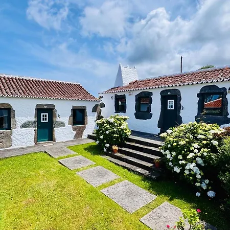 Casa Da By Pontanegraazores Casa de Férias Serreta