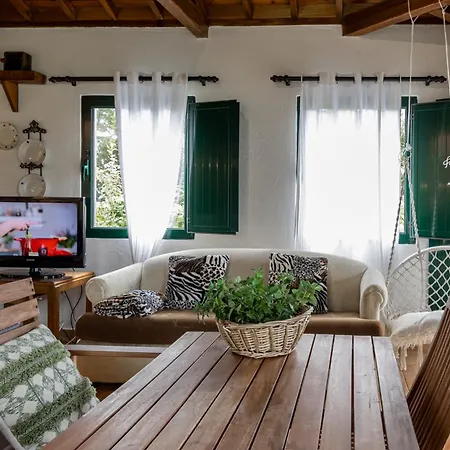 Casa Da By Pontanegraazores Holiday home Serreta